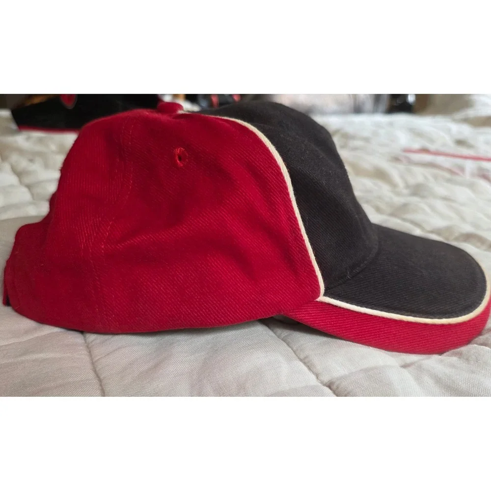 Vintage 1990's Nike Baseball Cap Unisex OSFA Black Red Basketball Swoosh Hat